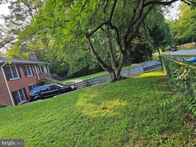 Foto del edificio - 6513 Old Dominion Dr