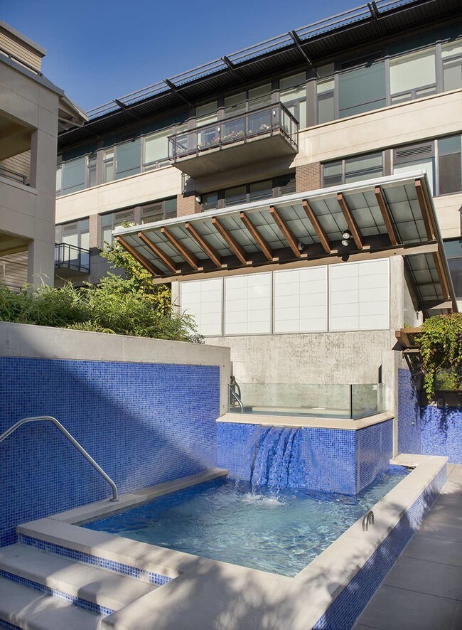 Island Square Apartments Mercer Island, WA