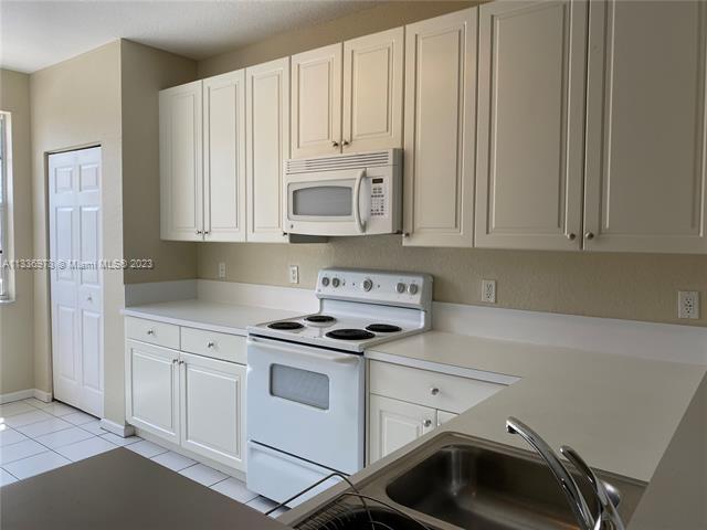 Photo - 1851 NE 6th Ct. Apartment