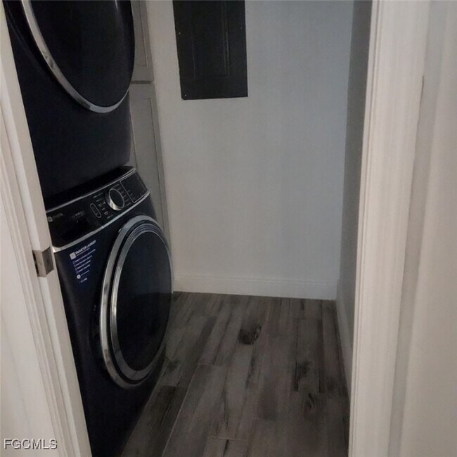 Foto del edificio - 10022 Oxfordshire Ln SW