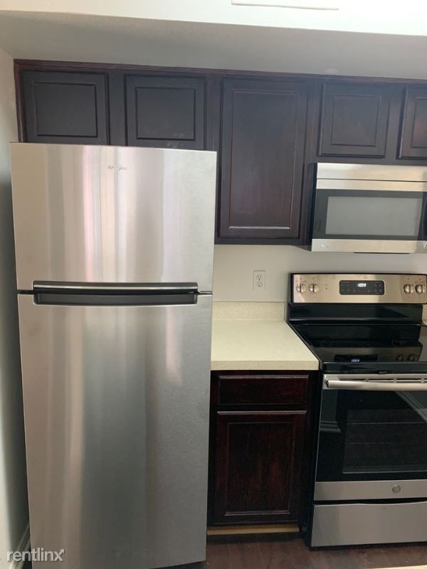 Building Photo - 2 br, 2 bath Condo - 9817 Walnut St 210 Un...