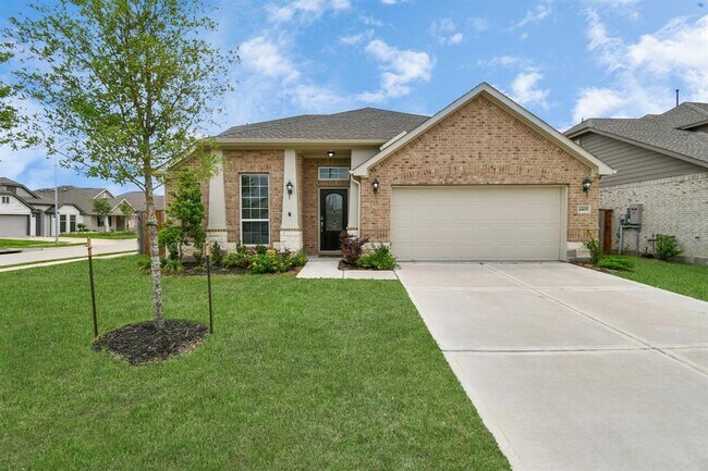 Foto del edificio - 4405 Jessamine Creek Trl