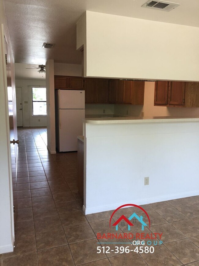Foto del edificio - 1312 Baylor Ave