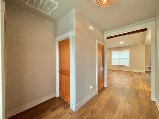 Foto del edificio - Gorgeous Prineville Home