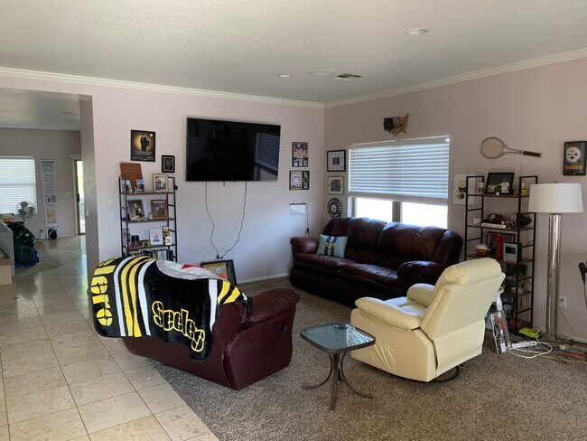 Building Photo - 3864 S Emery