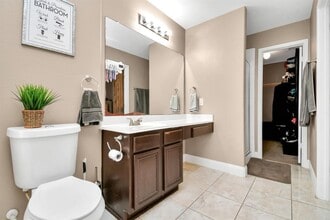 Building Photo - 1215 Lavender Shade Ct