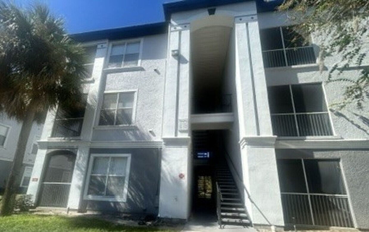 Foto principal - RIVERVIEW: Allegro Palms - Gated Community...