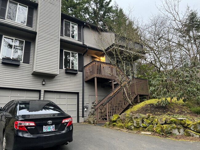 Building Photo - 12415 NW Haskell Ct
