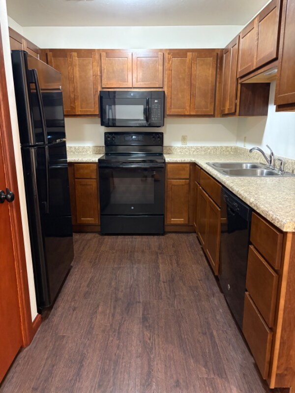 Foto del edificio - 1617 Lawter Rd