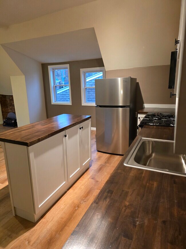 Foto del edificio - 5487 Hays St