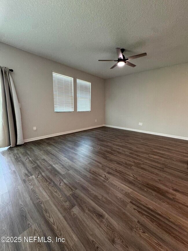 Foto del edificio - 14655 Macadamia Ln