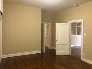 Building Photo - 1504 Summerhill Rd