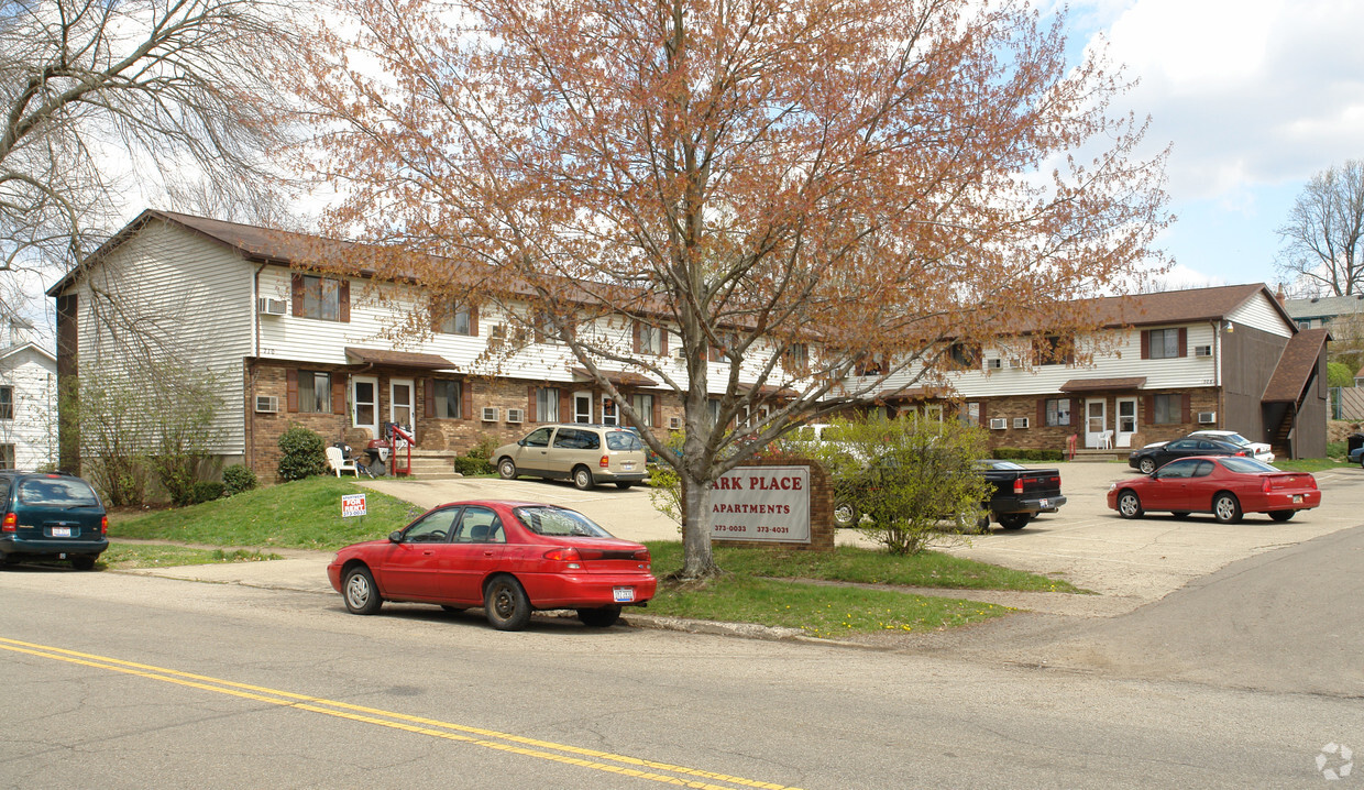 Primary Photo - Park Place Apartments