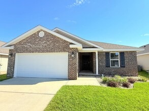 Building Photo - 5784 Guinevere Ln