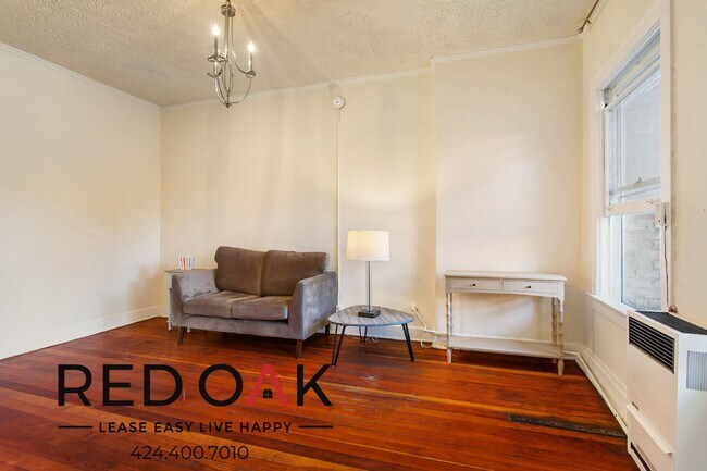 Foto del edificio - 532 S Coronado St
