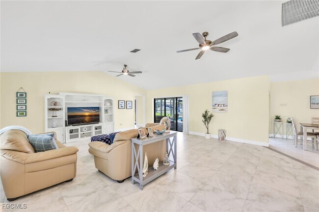 Building Photo - 5032 Skyline Blvd