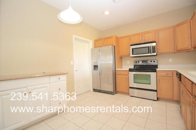 Foto del edificio - 2420 Laurentina Ln