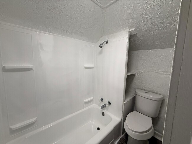 Building Photo - 2567 Rusk St