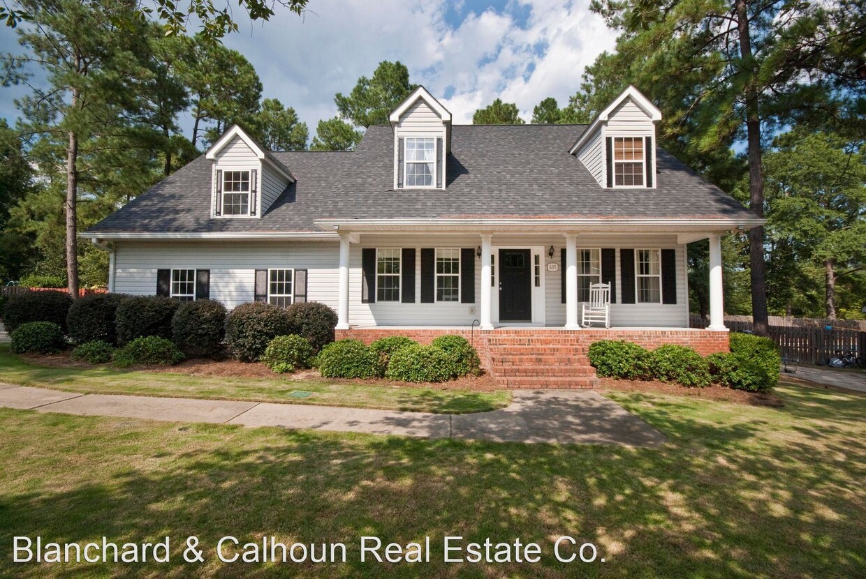 Primary Photo - 3 br, 2.5 bath House - 635 Lake Santee Dr