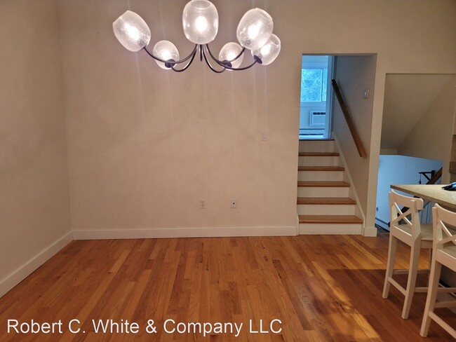 Building Photo - 2 br, 1.5 bath House - 35 Dannys Way