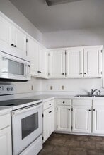 Building Photo - 2640 Joshua Cir