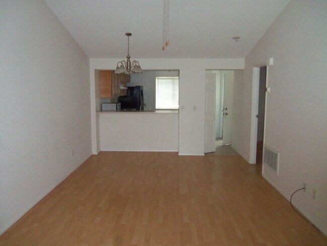 Foto del edificio - VILLAS OF FOREST LAKES-OLDSMAR