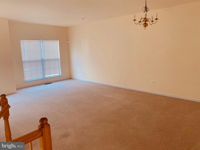 Building Photo - 1216 Blue Wing Terrace