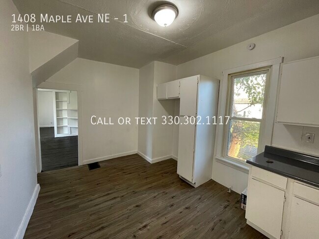 Foto del edificio - Two bedroom One bathroom first level apart...