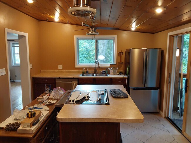 Foto del edificio - 151 Buck St
