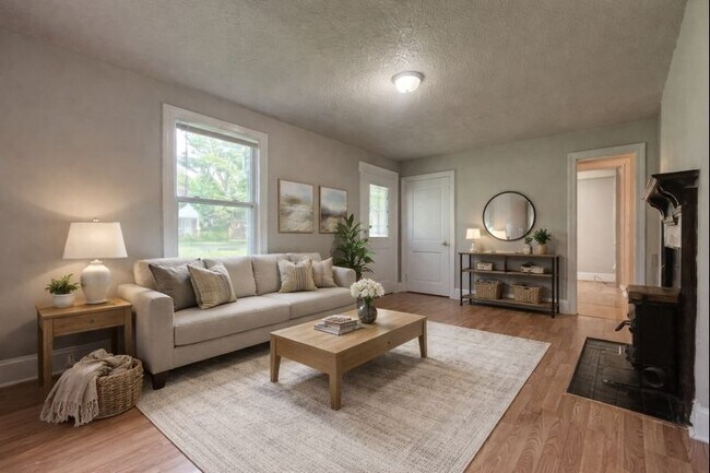 Foto del edificio - 1256 Edgewood Rd