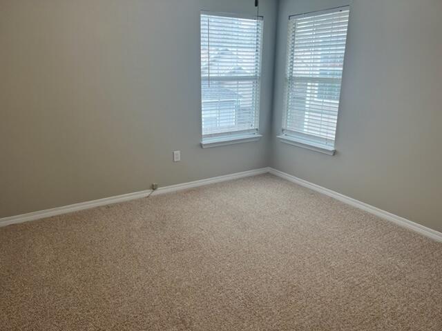 Building Photo - 1703 Colonial Ct