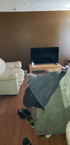 Living room. - 4568 W 4100 S