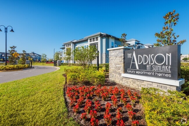 Building Photo - Addison at Sunlake