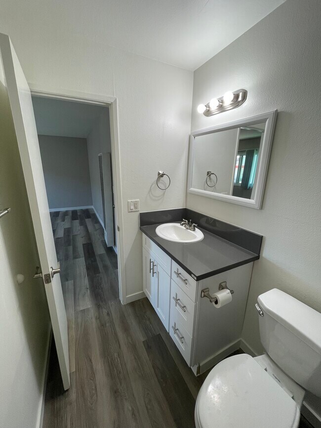 The Hamilton 790 Hamilton St Costa Mesa, CA Apartments for Rent in