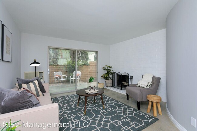 Foto del edificio - 427-433 W Duarte Rd