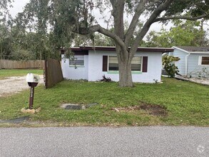 Building Photo - 203 Palmetto Rd W