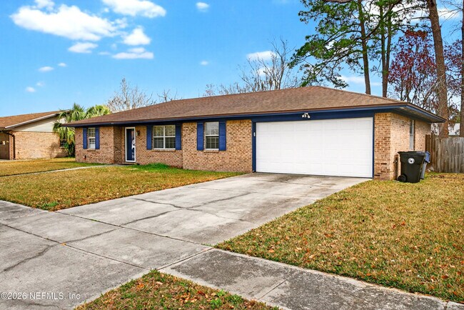 Foto del edificio - 217 Quince Ct