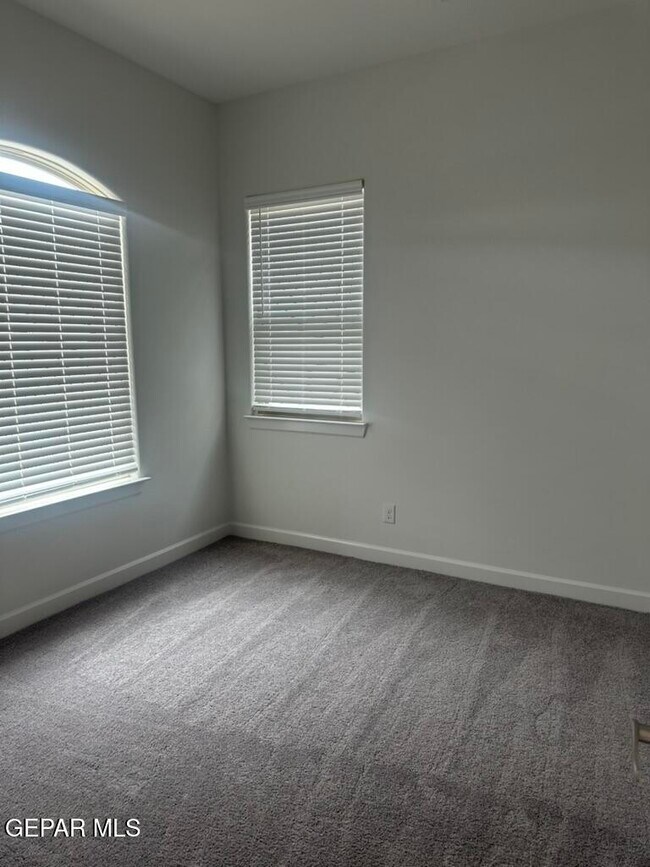 Foto del edificio - 135 Bonnie Trl