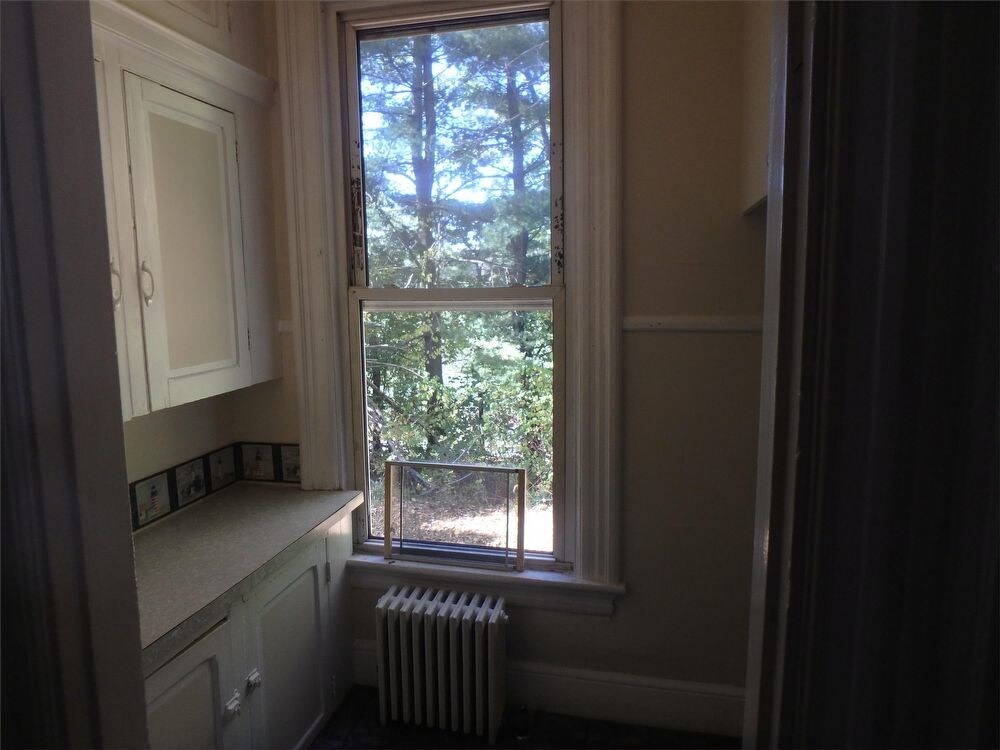Building Photo - 29 Laurel ave - 4