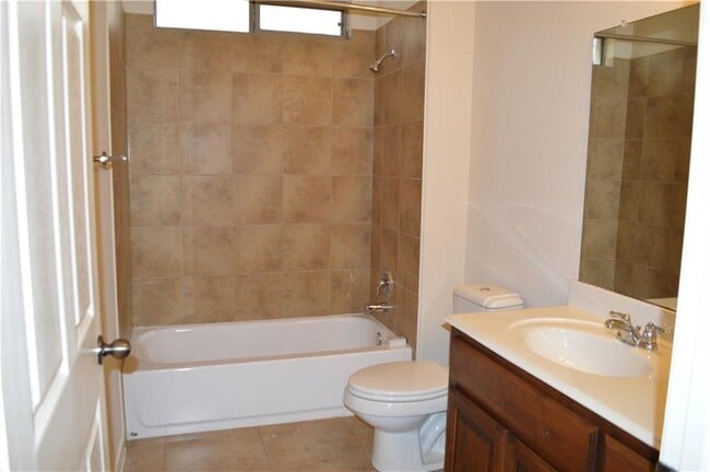 Building Photo - 11209 Cap Stone Dr