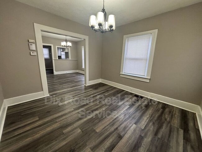 Foto del edificio - 3018 Tytus Ave