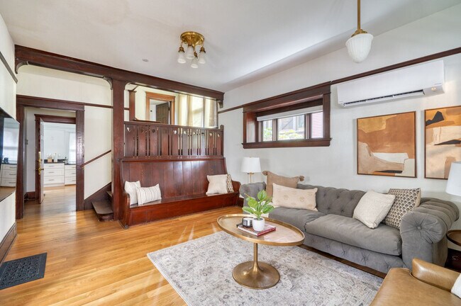 Foto del edificio - 2104 NW Everett St