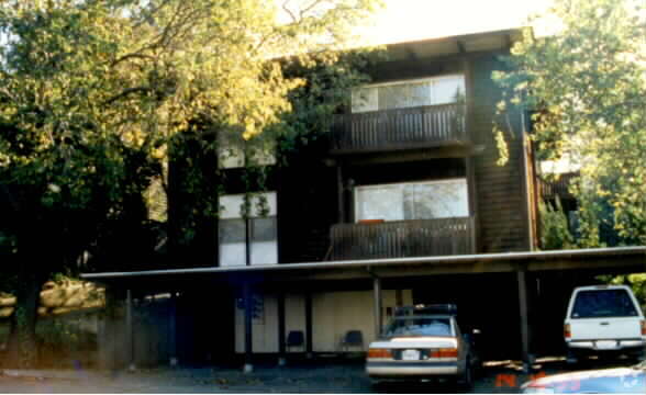 Building Photo - 1250 Escobar St