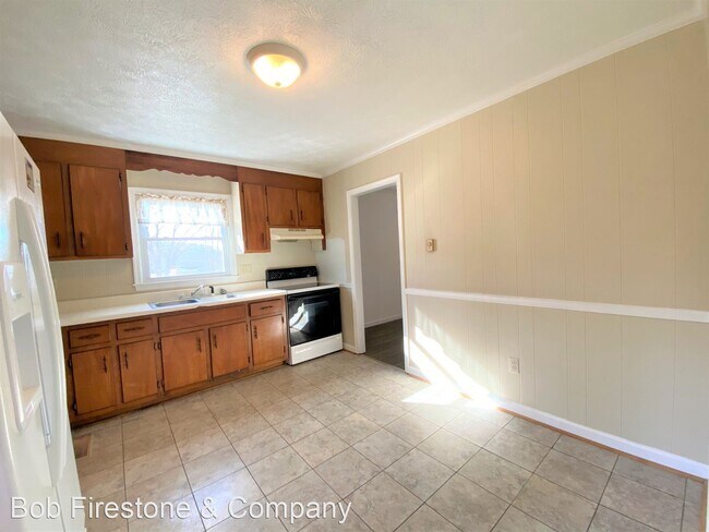 Building Photo - 3 br, 2 bath House - 5410 Alberta Road