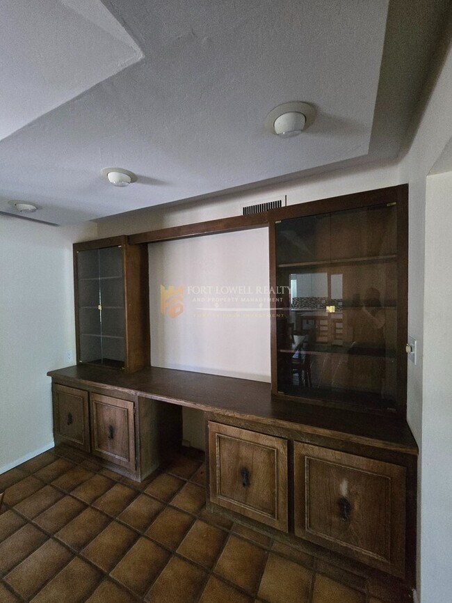 Foto del edificio - Vintage 3 Bedroom, 2 Bath Home with all the Modern Conveniences!!