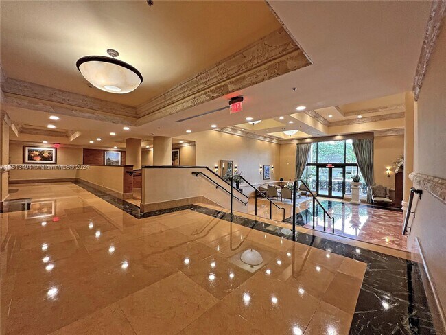 Foto del edificio - 8390 SW 72nd Ave