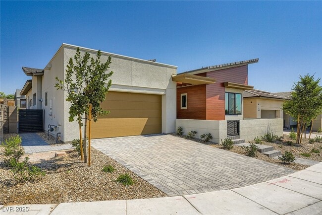 Building Photo - 11176 Rolling Vista Dr