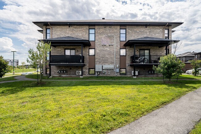 Photo du bâtiment - 598 du Plateau Boulevard
