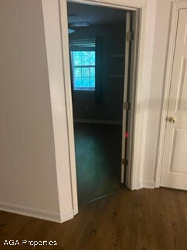 Building Photo - 3 br, 2.5 bath House - 181 Summerplace Drive