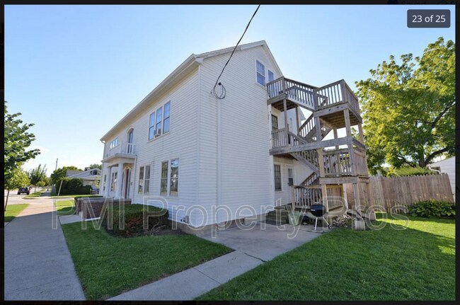 Building Photo - 3005 17th St